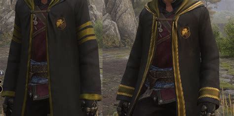 Why are the players robes a different yellow than the。